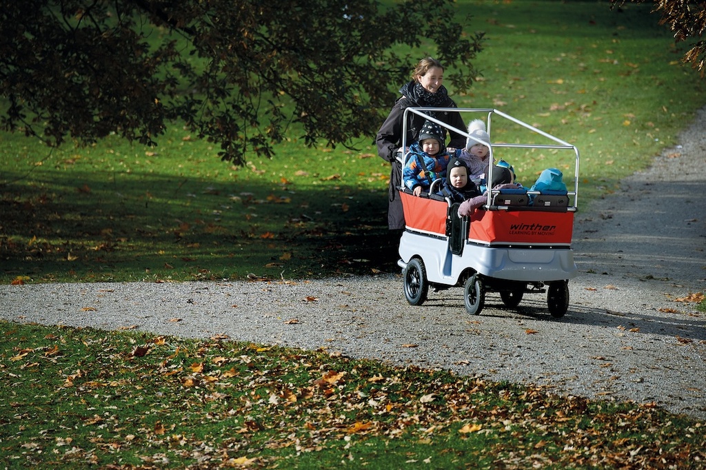 E-Turtle Kinderbus für 6 Kinder