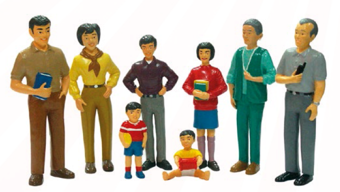 Asiatische Familie 8 Figuren